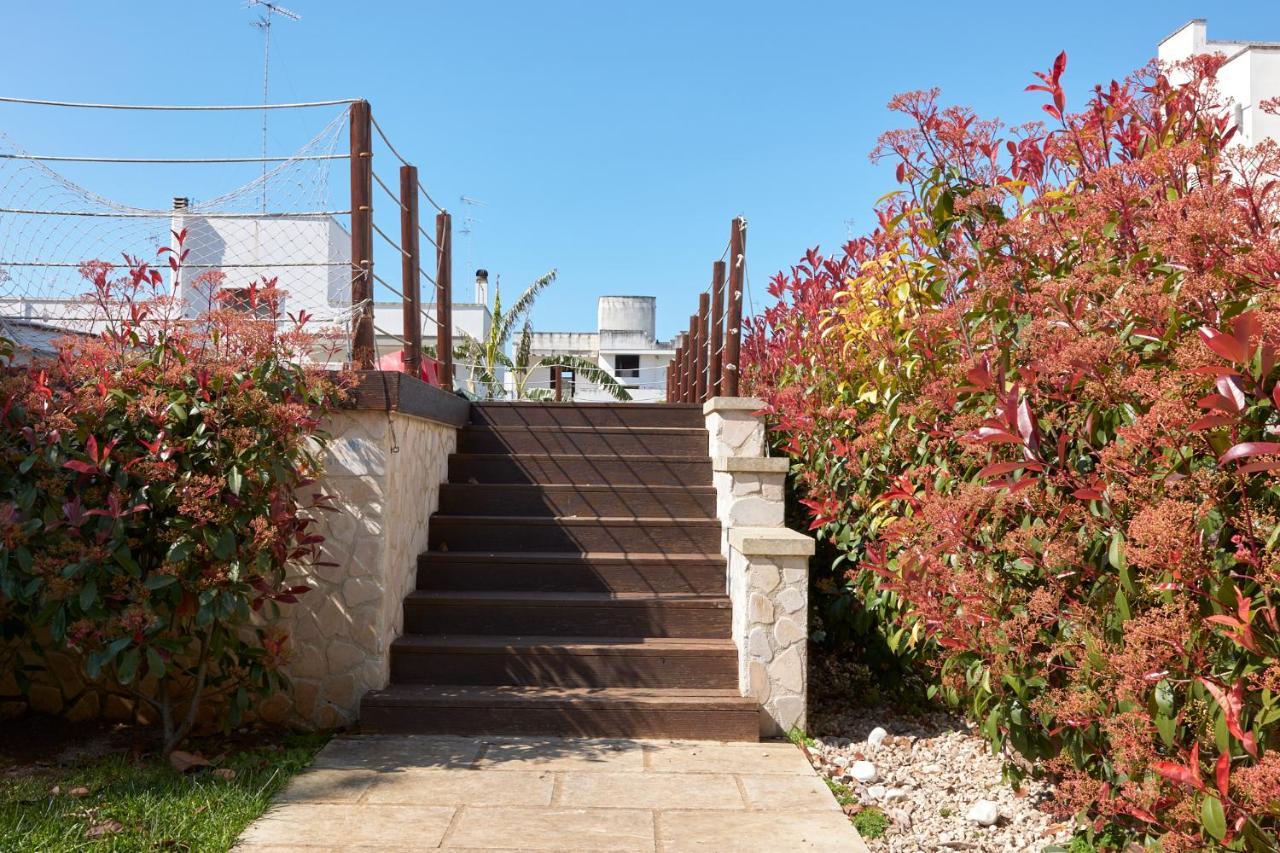 Il Giardino Di Flora Con Piscina Hotel Lecce Ngoại thất bức ảnh