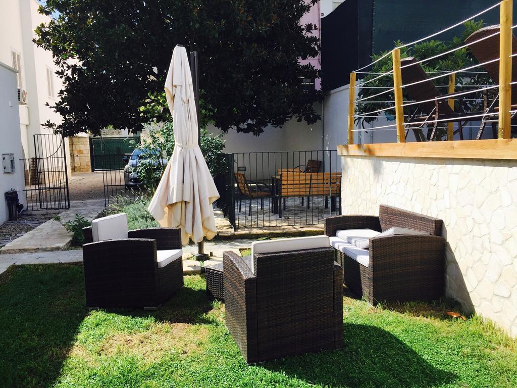 Il Giardino Di Flora Con Piscina Hotel Lecce Ngoại thất bức ảnh