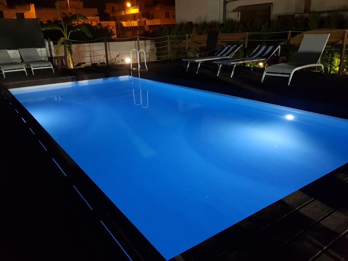 Il Giardino Di Flora Con Piscina Hotel Lecce Ngoại thất bức ảnh